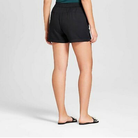 A new day black shorts - Picture 7 of 11